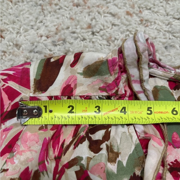 Meara Floral Long Sleeve Blouse KUT from the Kloth Medium - Picture 14 of 16